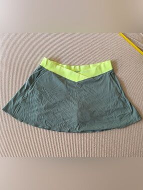 lululemon athletica Olive Green Skort with Neon Yellow Waistband